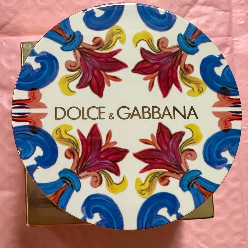 Dolce & Gabbana | Solar Glow Translucent Face Powder | Limited Edition - Picture 3 of 6